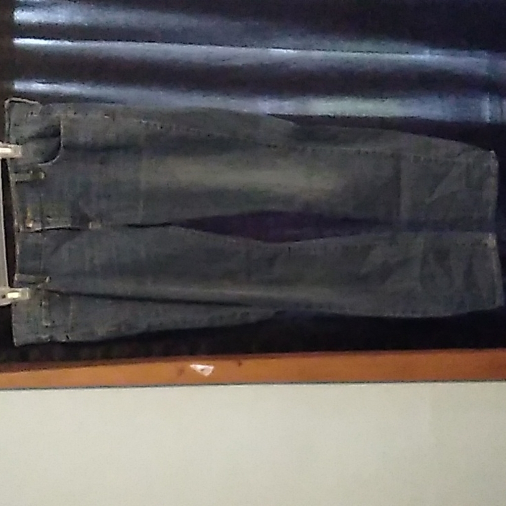 Dark blue blue jeans
